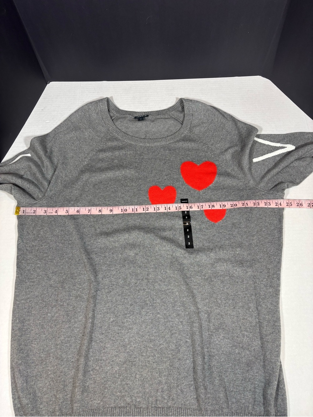 NWOT Torrid Gray Hearts “LOVE” Long Sleeve Reglan Pullover Swearer 2/2X - Picture 13 of 14